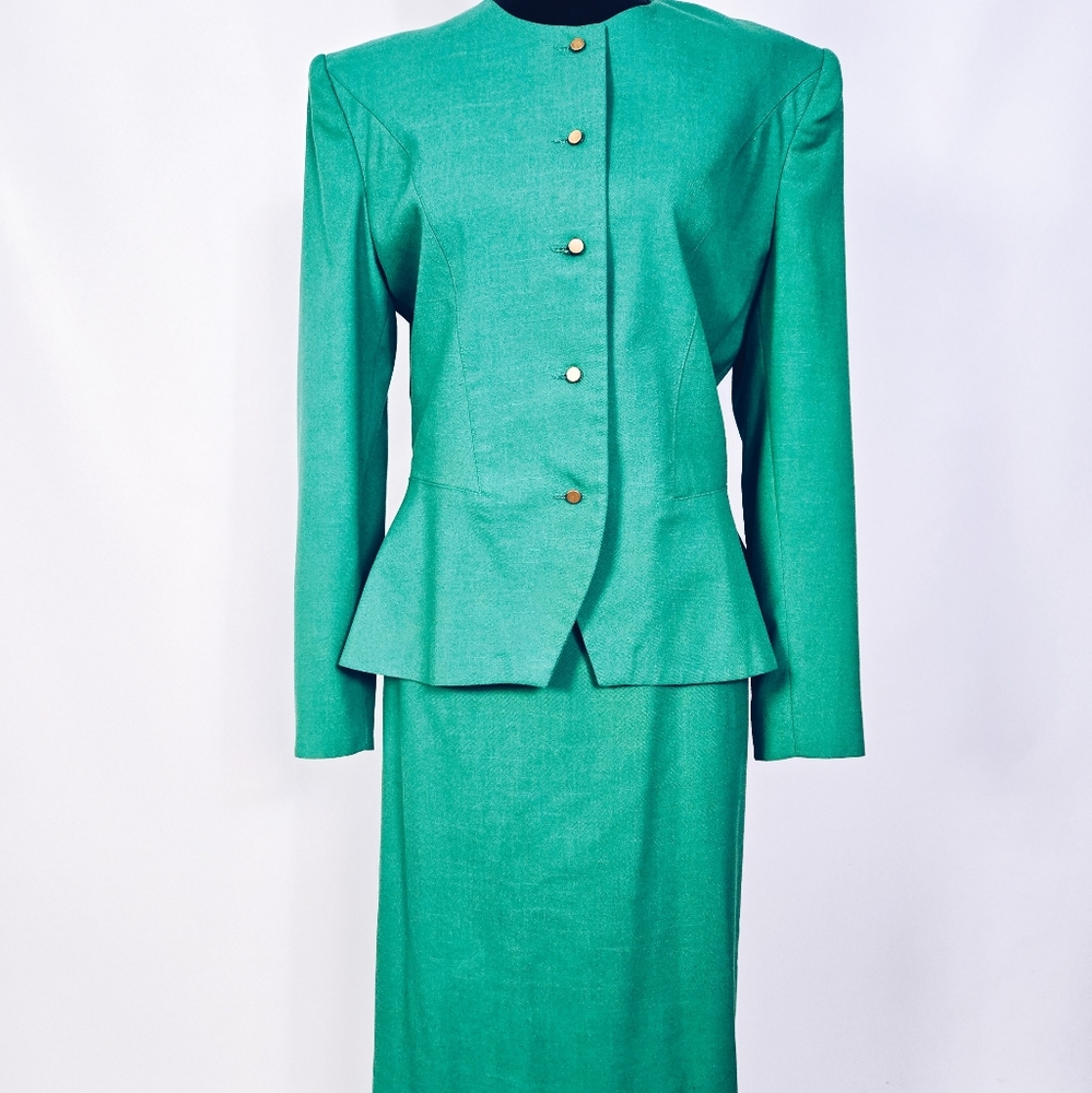 Vintage Skirt Suit - Picture 5 of 8